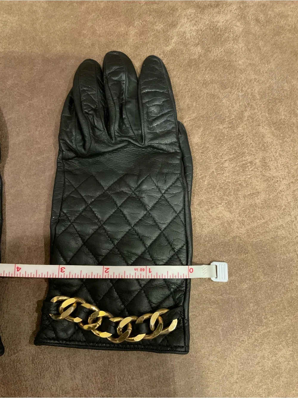 Neiman Marcus Black Quilted Leather Gloves
